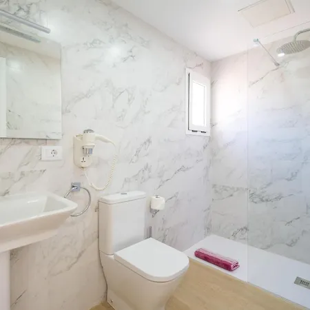 Vivienda Recien Reformada, Comoda Y Agradable En - For Guest Apartmán *