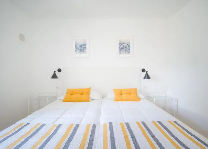Vivienda Recien Reformada, Comoda Y Agradable En - For Guest コラレホ